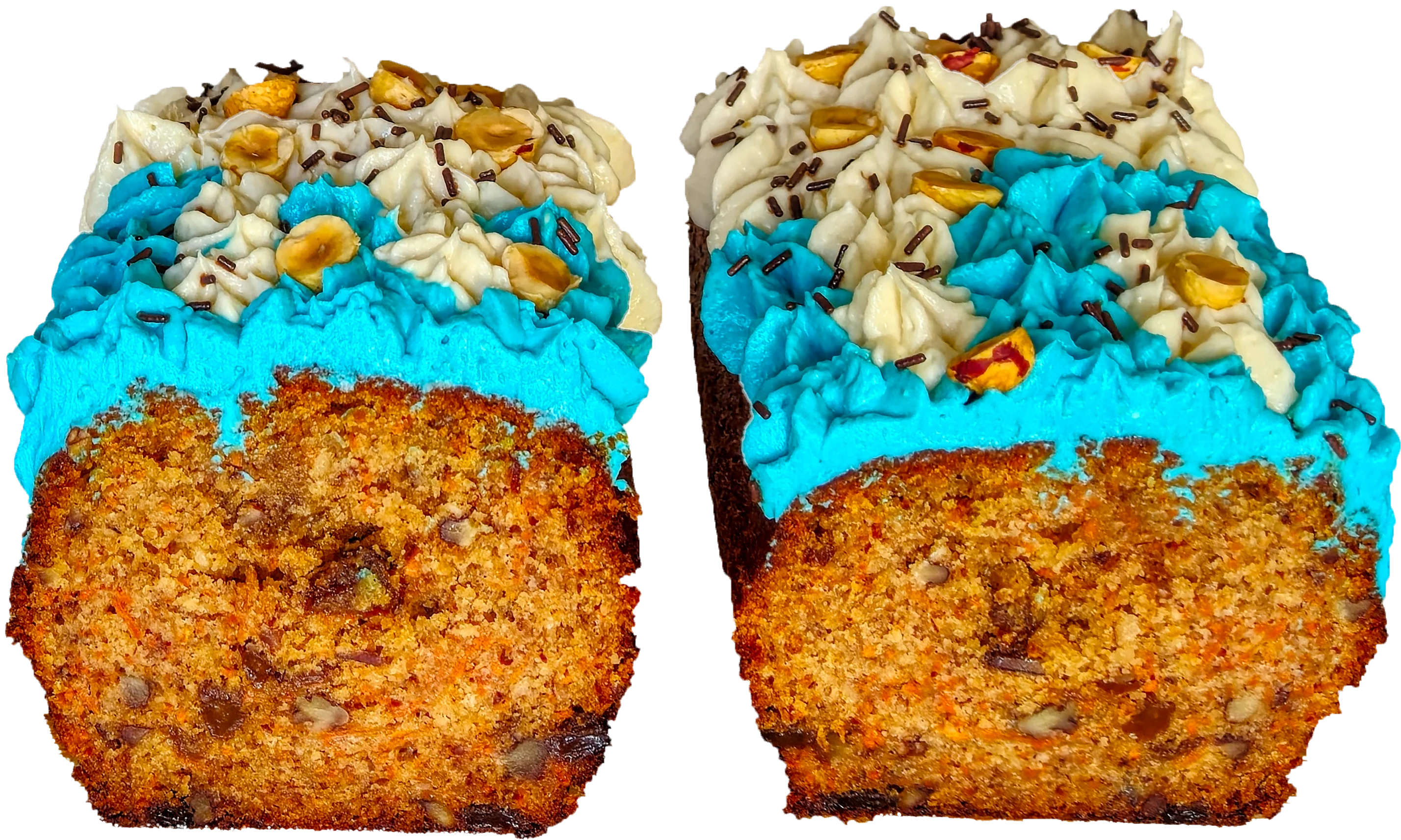 Un carrot cake coupé en deux